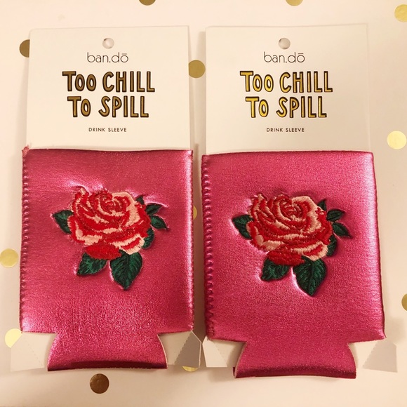 ban.do Other - Ban.do Pink Metallic Embroidered Rose Coozies